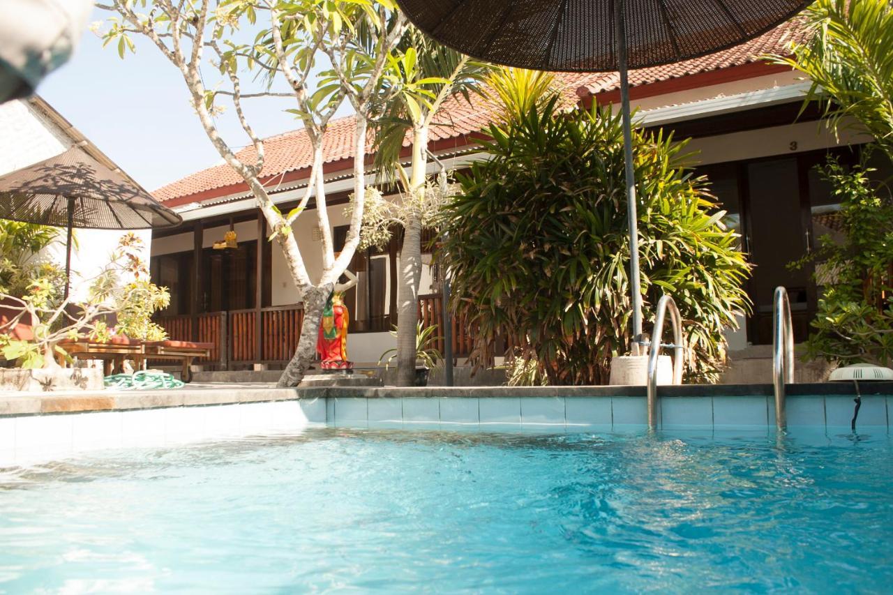 Pantai Bungalow Lembongan Island Exteriör bild