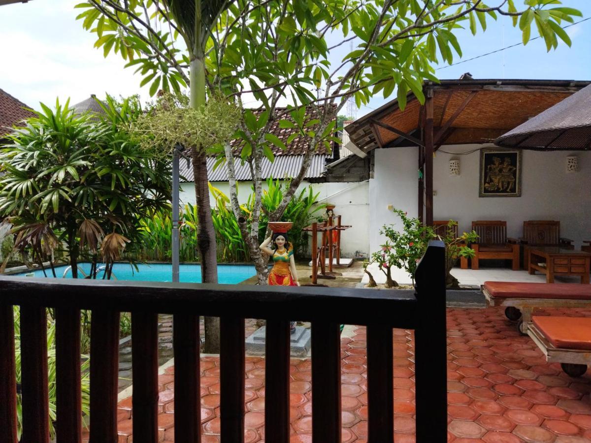 Pantai Bungalow Lembongan Island Exteriör bild