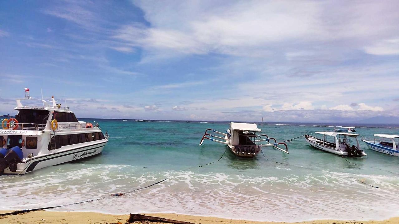 Pantai Bungalow Lembongan Island Exteriör bild