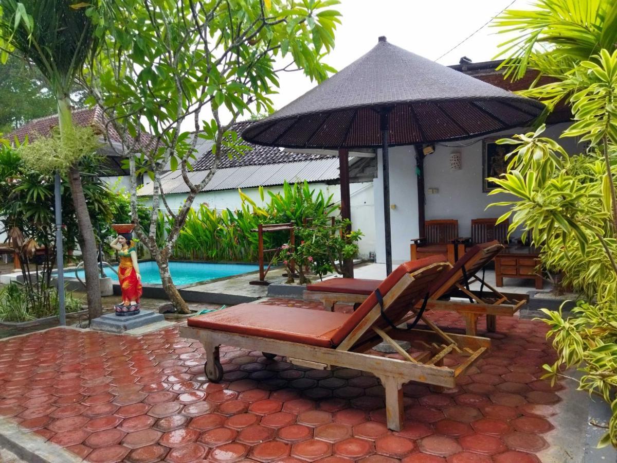 Pantai Bungalow Lembongan Island Exteriör bild