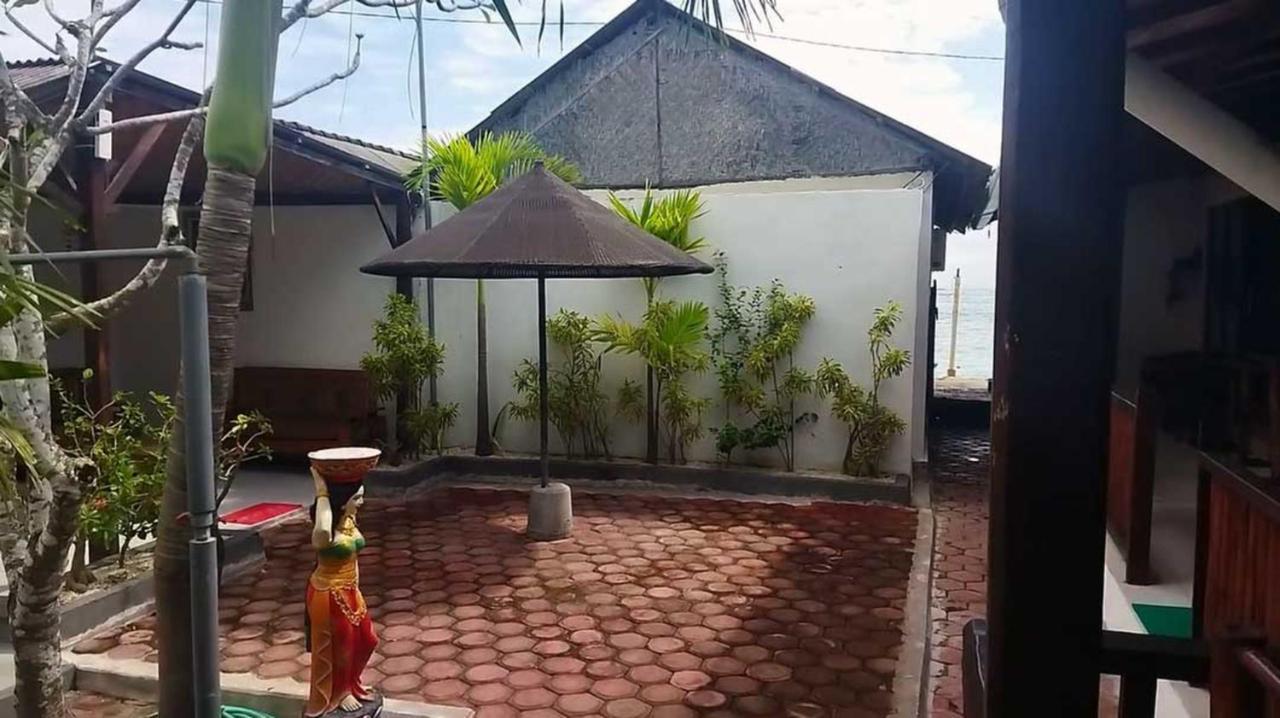 Pantai Bungalow Lembongan Island Exteriör bild