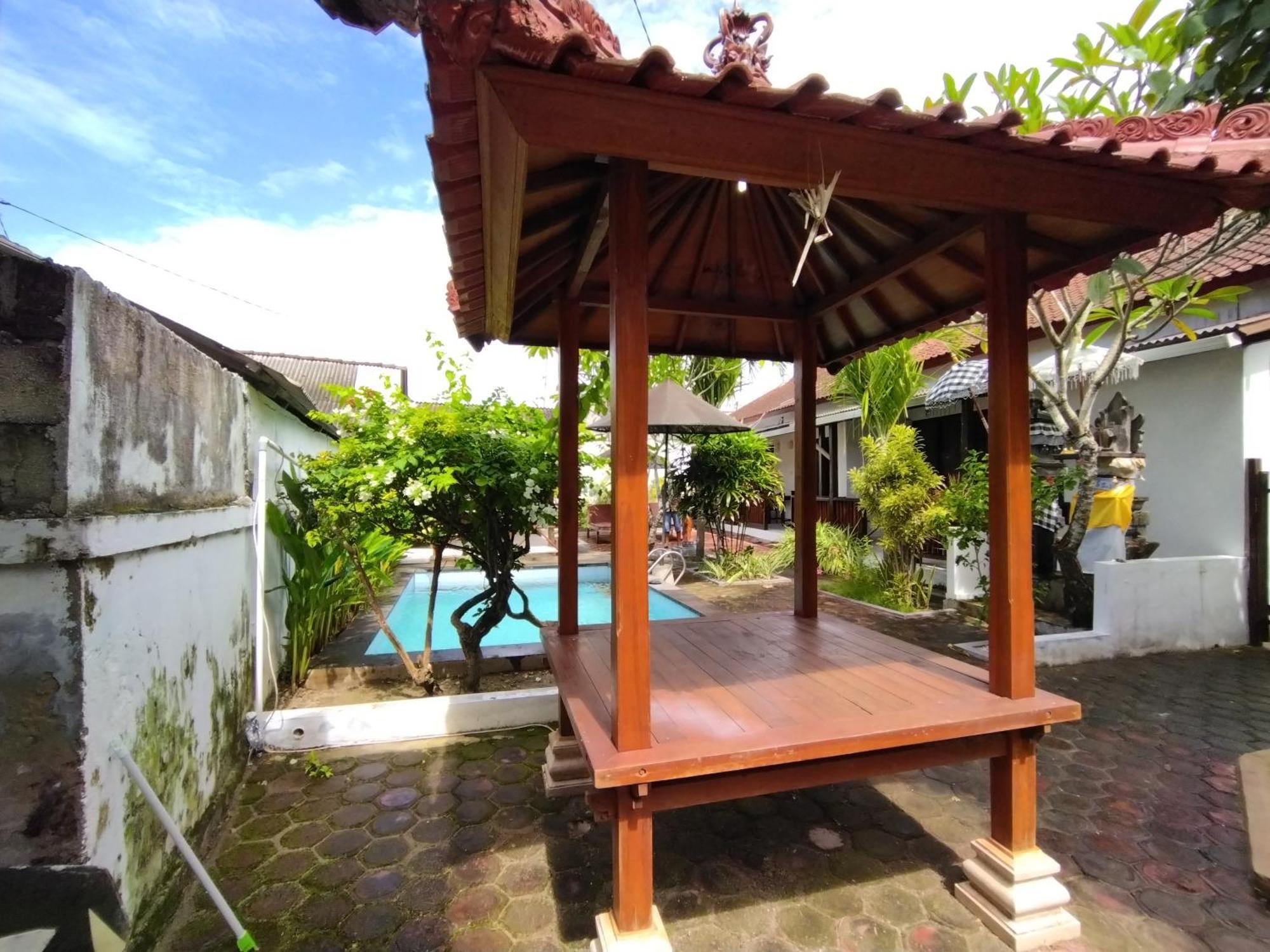 Pantai Bungalow Lembongan Island Exteriör bild