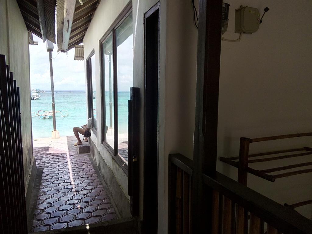 Pantai Bungalow Lembongan Island Exteriör bild
