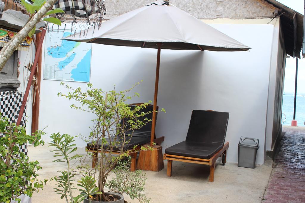 Pantai Bungalow Lembongan Island Exteriör bild