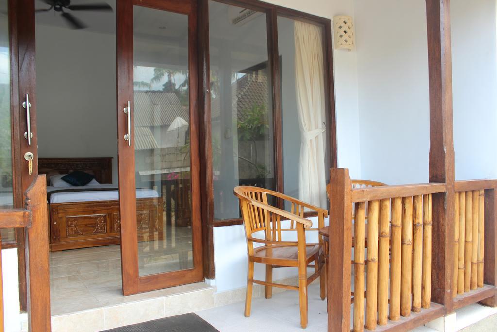 Pantai Bungalow Lembongan Island Exteriör bild