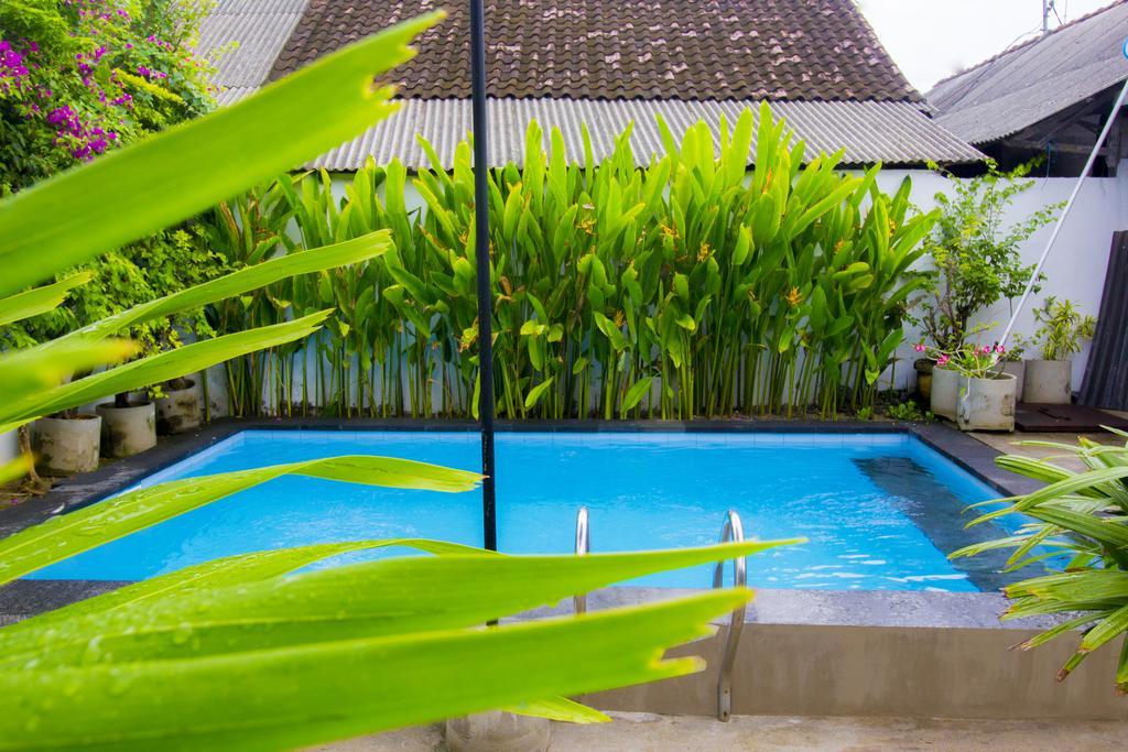 Pantai Bungalow Lembongan Island Exteriör bild