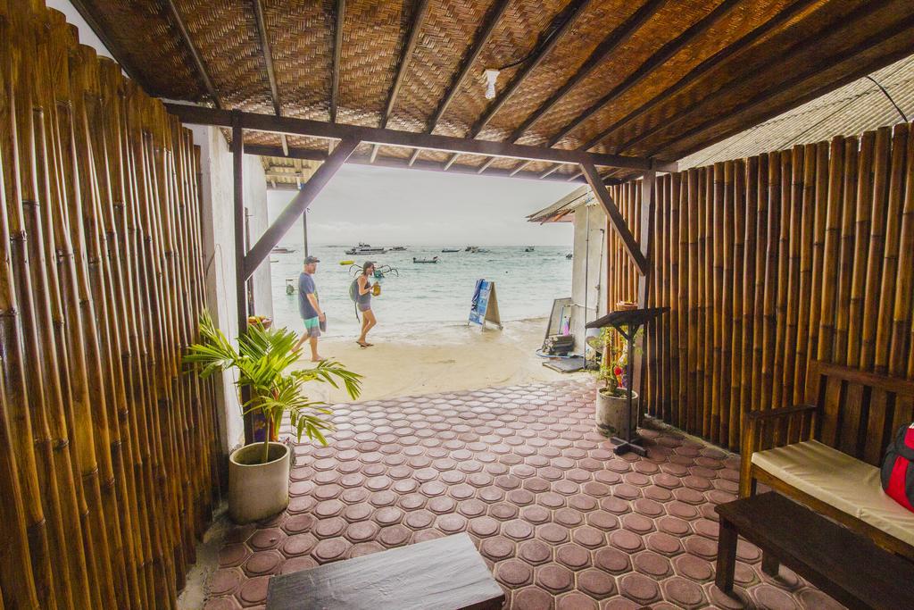 Pantai Bungalow Lembongan Island Exteriör bild