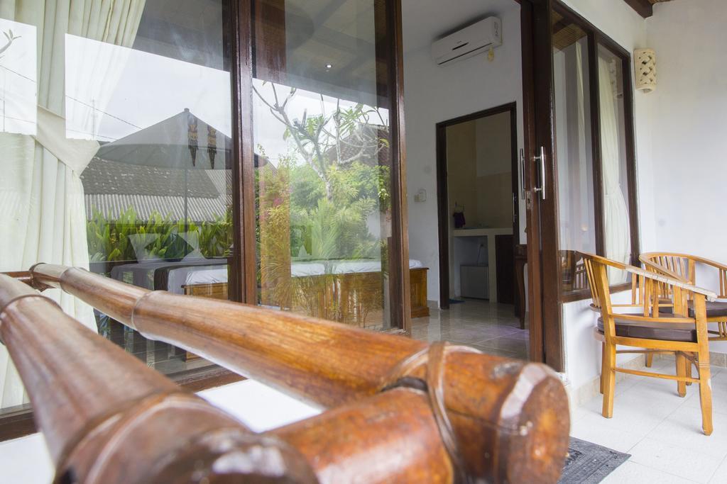 Pantai Bungalow Lembongan Island Exteriör bild