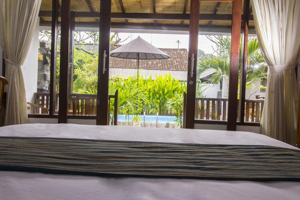 Pantai Bungalow Lembongan Island Exteriör bild